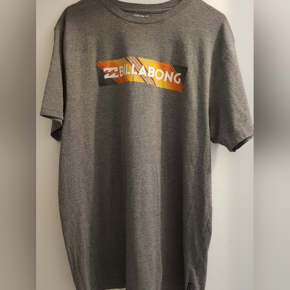 Billabong Graphic T, Size xl, Preloved.